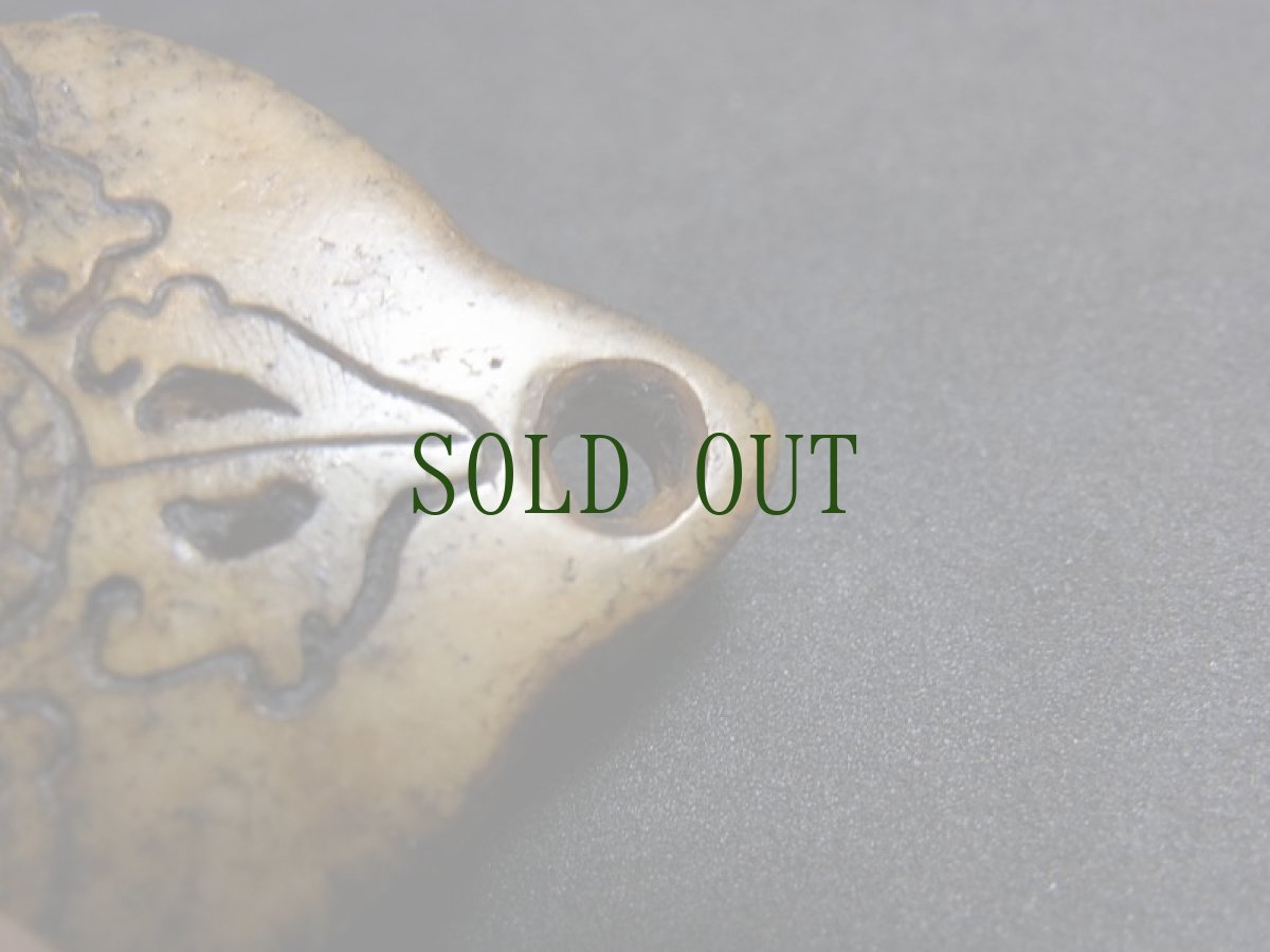 画像4: カパラの根付　ダブルドルジェ・羯磨金剛杵　(tibetan old kapala )　チベット密教法具 (4)