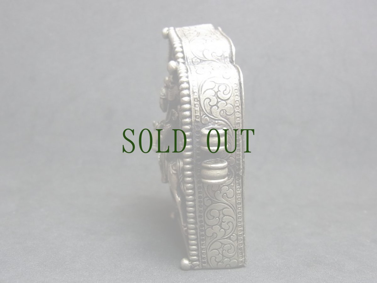 画像3: リン国ケサル王（トェパ・ガワ神）の蔵銀製ガウ（厨子、 gau ）チベット密教法具 (3)