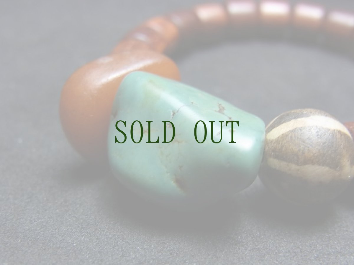 画像5: チベタンターコイズとアンバー(老蜜蜡)、パムテックビーズ、紫檀の数珠玉のブレスレット・Tibetan old Turquise and Amber (5)