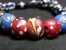画像2:  ヴェネツィア　オッキオ＆ピューマタビーズ・ブレスレット（Old Venetian Fancy glass beads)とんぼ玉アンティーク (2)