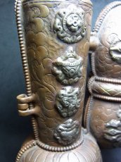 画像13: ティルブとドルジェ（チベット密教法具）（金剛鈴・ガンターと金剛杵・ヴァジュラ)　と専用箱　 (13)