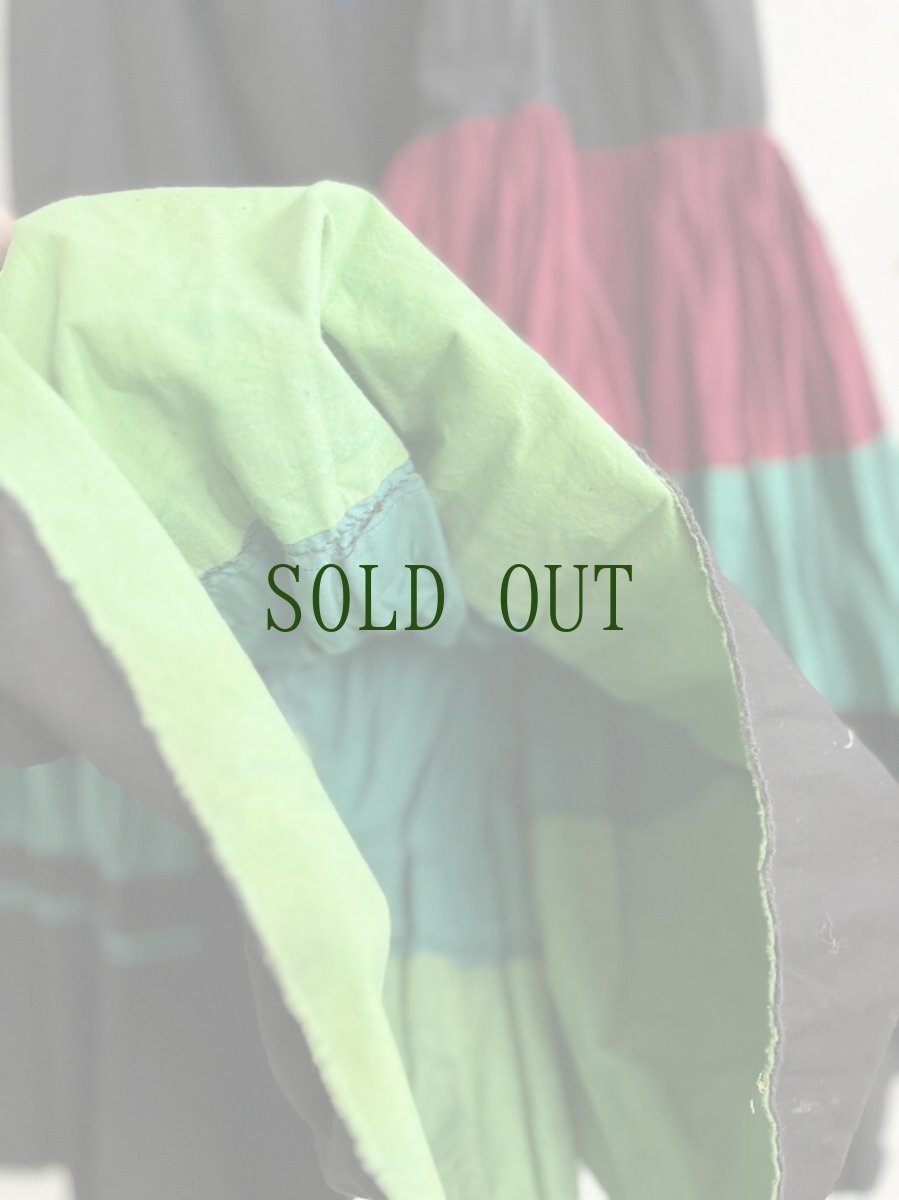 画像10: イ族・四川省大涼山彝族（si chuan liang  shan YI  traditional skirt）コットン・スカート（ビンテージ） (10)