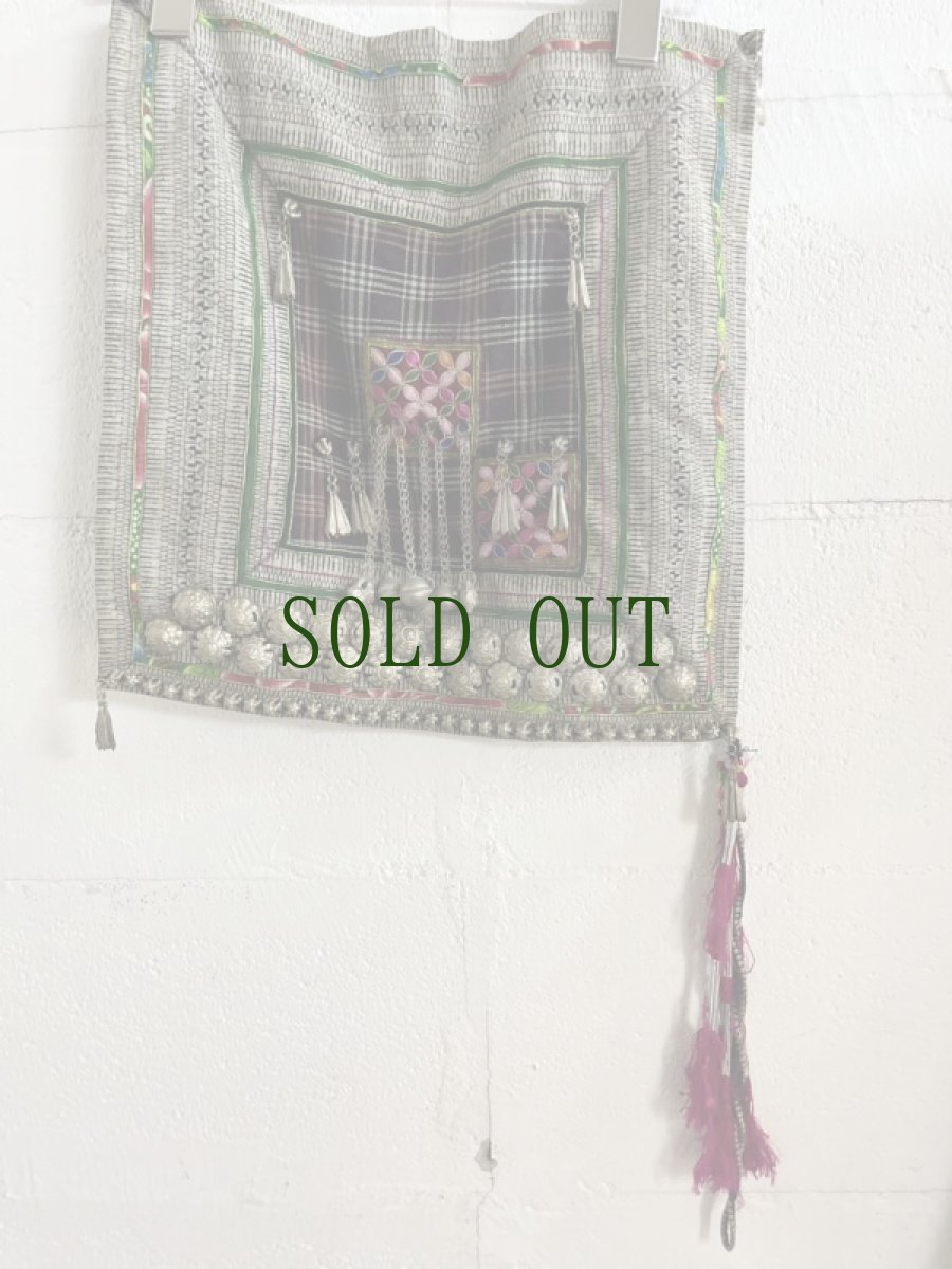 画像12: 雲南省麻栗坡　彝族（イ族・白倮人）·（Malipo Bai luo YI ）ヘッドドレス（コレクション） (12)