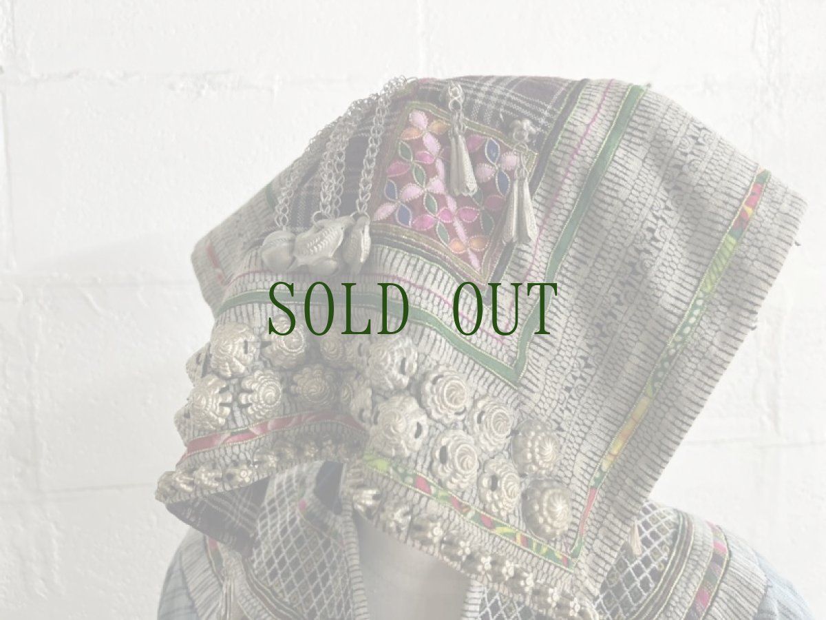 画像15: 雲南省麻栗坡　彝族（イ族・白倮人）·（Malipo Bai luo YI ）ヘッドドレス（コレクション） (15)