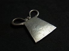 画像3: Old  silver pendant top from Hmong  （モン族）錠前型　銀製トップ　ヴィンテージ (3)