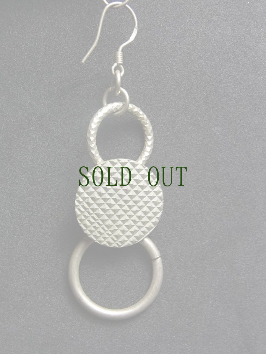 画像4: 貴州苗族（ミャオ族）の苗銀製トライバルピアス　 (4)