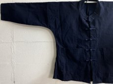 画像1: 本藍染　カンフージャケット・改（ドロップショルダー）　貴州省ミャオ族　手紬手織り木綿　 (1)