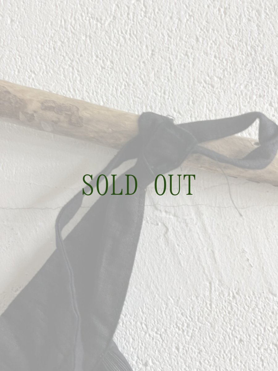 画像9: 剣河苗族(jian he ミャオ族）藍染・亮布　プリーツ巻きオーバースカート　(ビンテージ） (9)