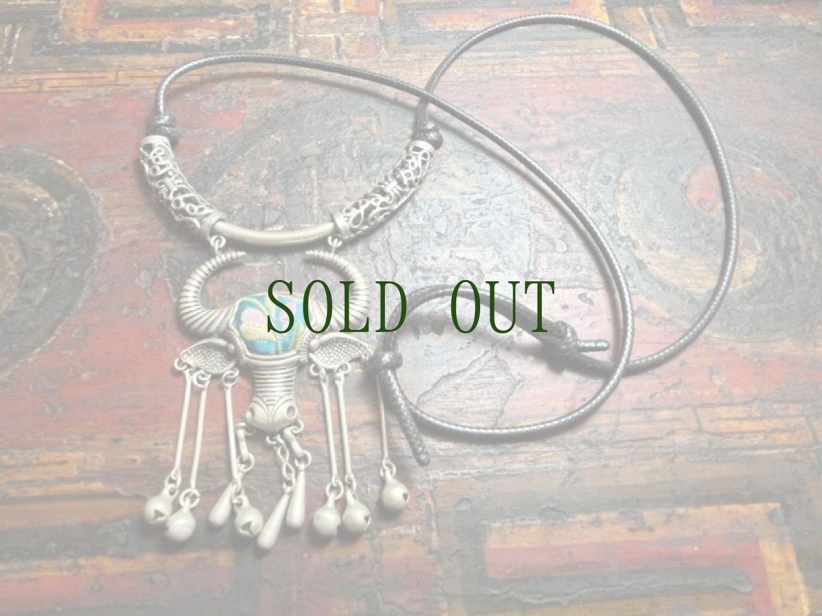 画像6: 貴州省ミャオ族の古刺繍首飾り（ネックレス） (6)