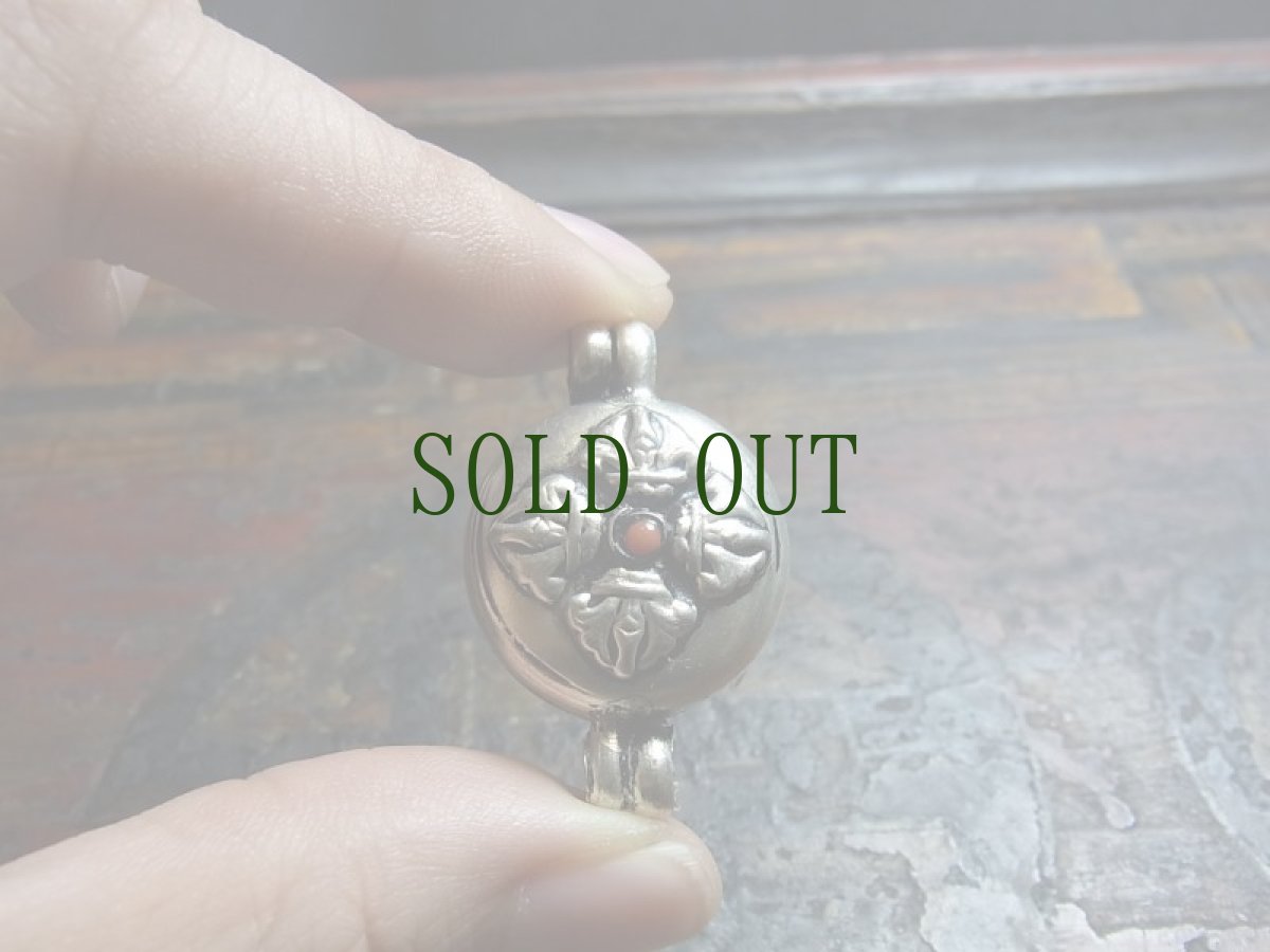 画像7: ガウ・羯磨金剛　チベット密教御守り箱　（アミュレットケース型ペンダントトップ） (7)