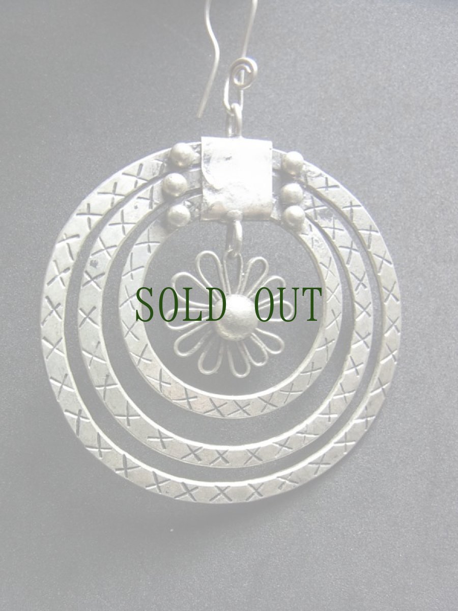 画像5: 貴州苗族（ミャオ族）の苗銀製トライバルピアス　　  (5)