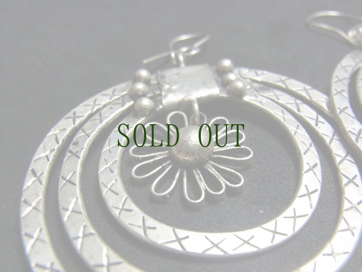 画像3: 貴州苗族（ミャオ族）の苗銀製トライバルピアス　　  (3)