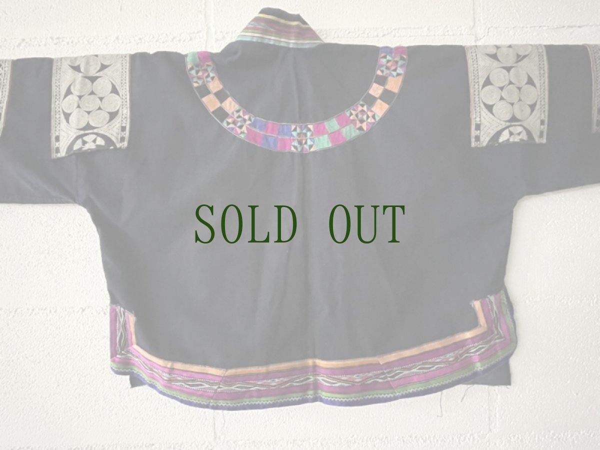 画像12: 貴州省布依族（プイ族）　刺繍・ろうけつ・藍染め　木綿ジャケット（ビンテージ） (12)