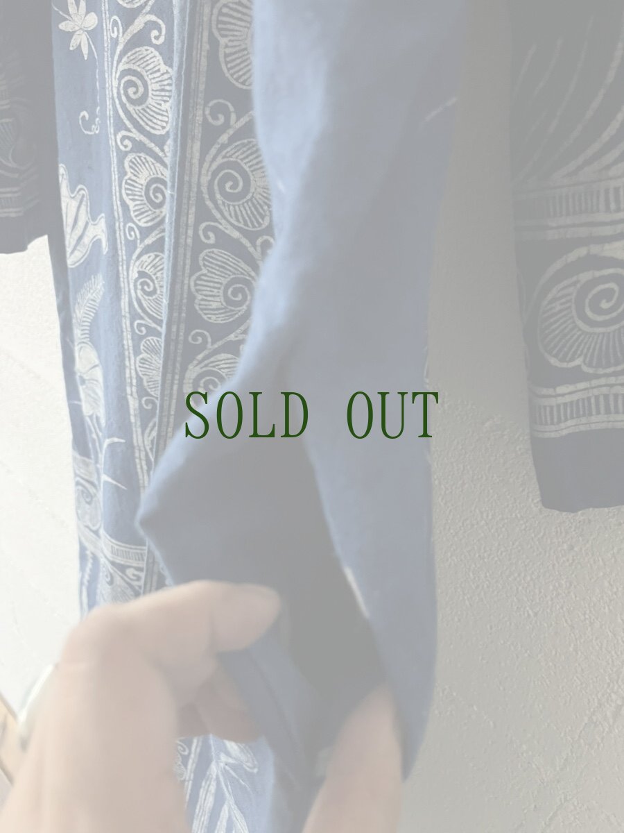 画像15: 革家苗族　ロングジャケット（ガージア・ミャオ族）木綿・藍染・ろうけつ染め・ポケット付き (15)