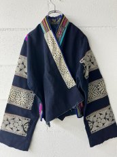 画像2: 貴州省布依族（プイ族）　刺繍・ろうけつ・藍染め　木綿ジャケット（ビンテージ） (2)