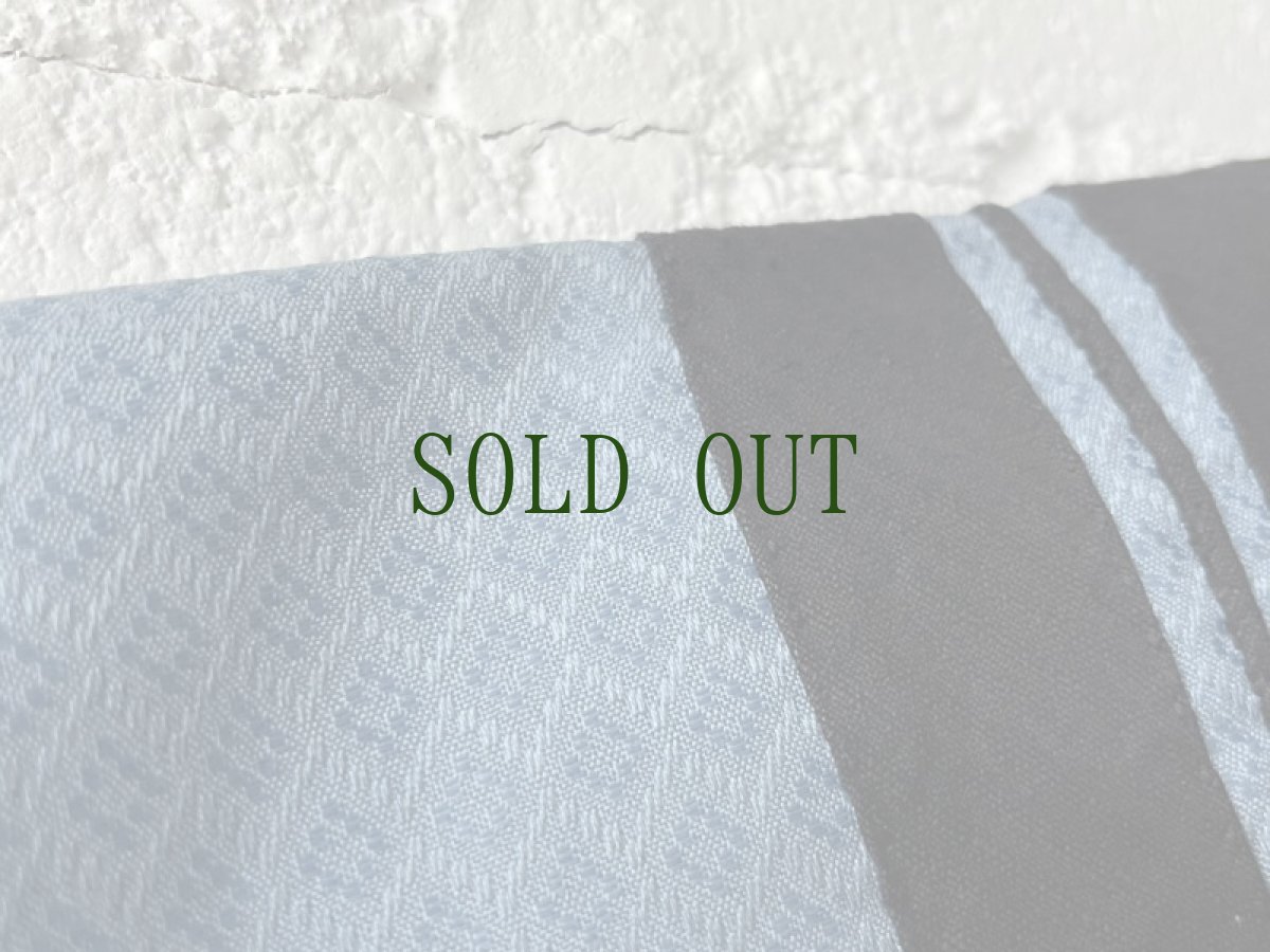 画像9: 六盘水布依族（プイ族・Liu pang shui Bou yei ）　藍染め・織り　木綿・絹・麻　上衣（希少・ビンテージ） (9)