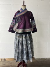 画像6: 雲南省文山　壮族(チワン)草木染（絹製）シルクジャケット　民族衣装（コレクション）　 (6)