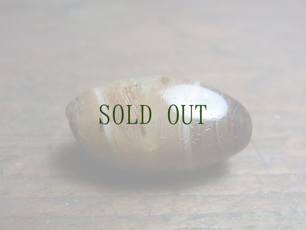 画像8: 古代ビーズ（チベット・ヒマラヤ）　アイビーズ・天眼石・ブラッドスポット（朱砂） (8)