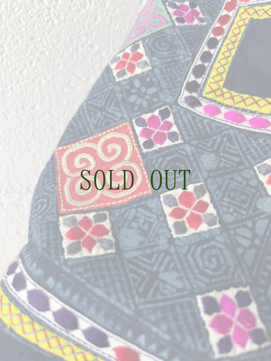 画像8: 貴定小花ミャオ族　(苗族)　木綿・藍染刺繍　衣裳（ビンテージ）　 (8)