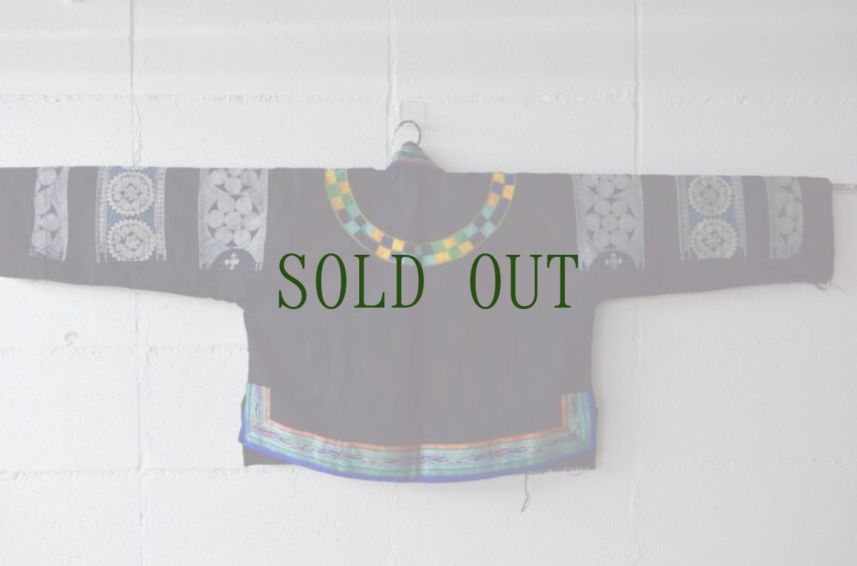 画像3: 貴州省布依族（プイ族）　刺繍・ろうけつ・藍染め　木綿ジャケット（ビンテージ） (3)