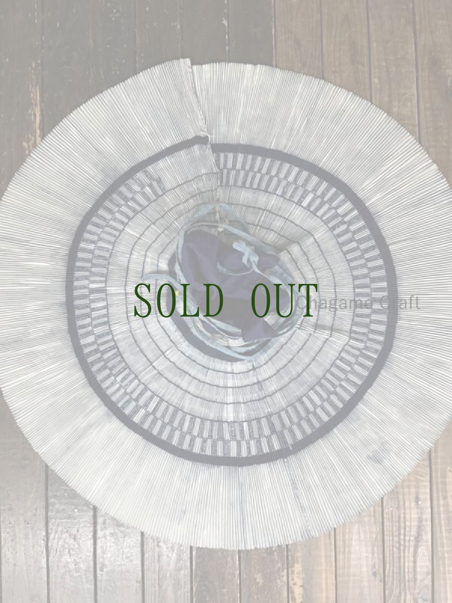 画像2: 貴定小花ミャオ族　(苗族)　木綿・藍染プリーツ巻きスカート　（ビンテージ） (2)