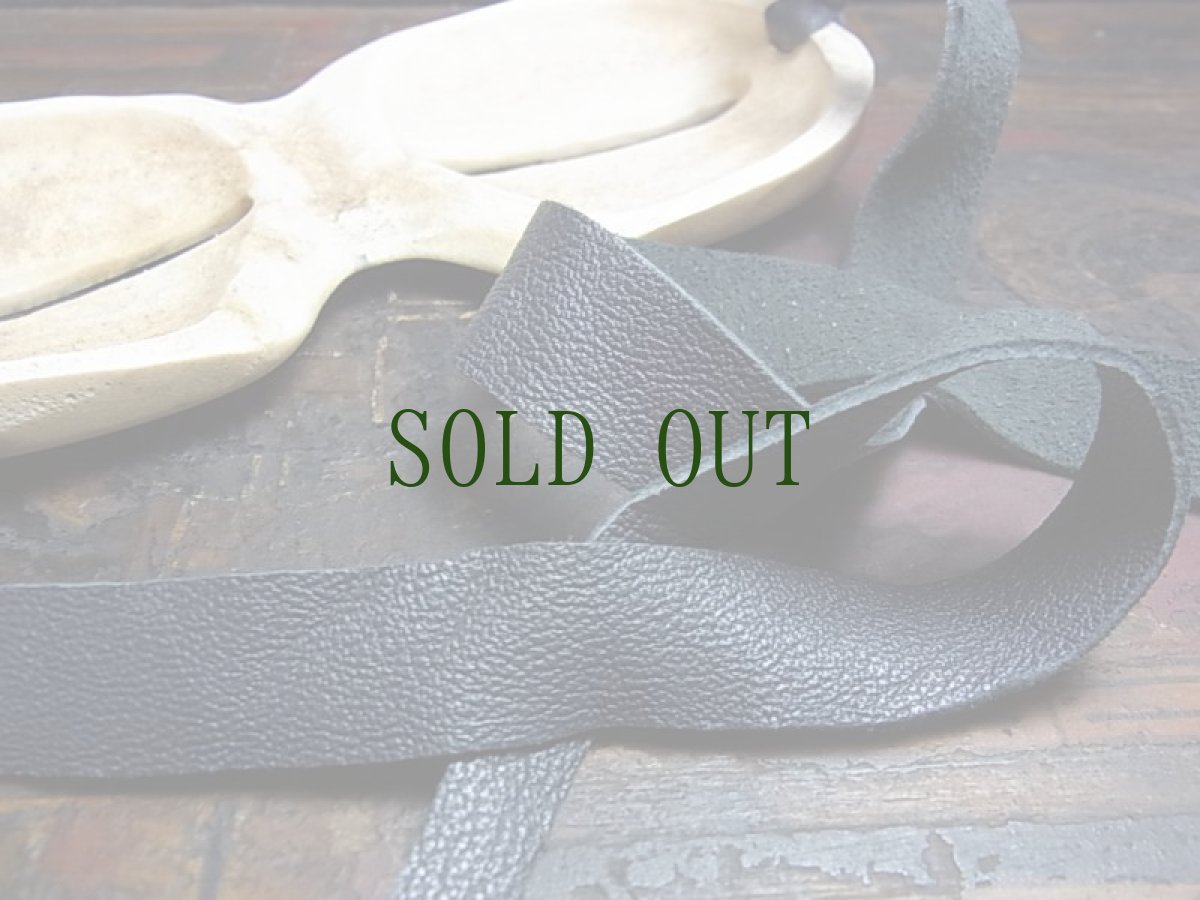 画像9: エルク角製　遮光器・イピウタク彫刻　チャガモクラフト特注(ユピック族/エスキモー)　　 (9)