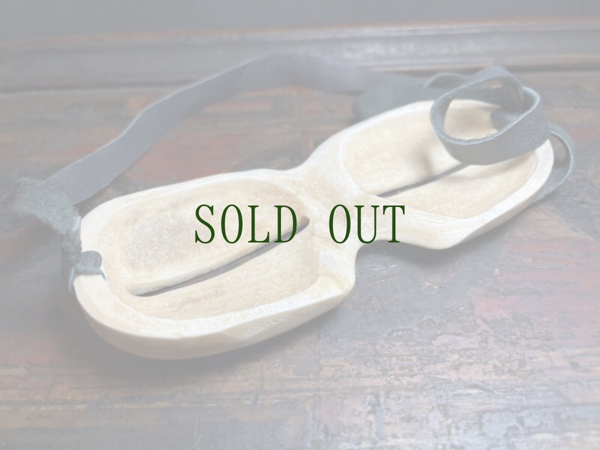 画像6: エルク角製　遮光器・イピウタク彫刻　チャガモクラフト特注(ユピック族/エスキモー)　　 (6)