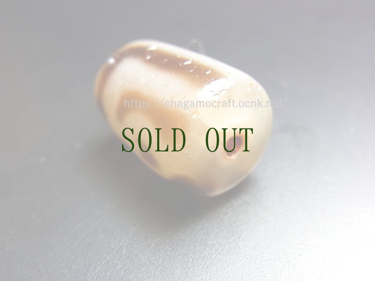 画像3: アバ・チベット天珠・ジービーズ(Tibetan Dzi stone）ブッダリーフ２アイ（菩提葉二眼） (3)