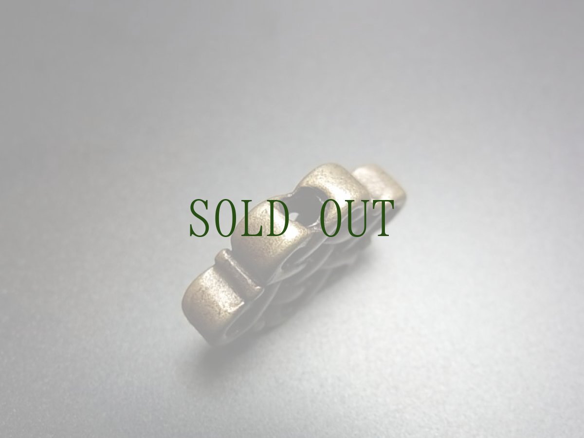 画像4: エンドレスノット（ベルべ・サンサーラ・無限の紐）チベット八吉祥紋・真鍮製/ゴールド色（大） (4)