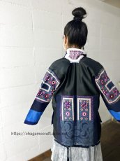 画像11: 貴定小花ミャオ族　(苗族)　木綿・藍染刺繍　衣裳（ビンテージ）　 (11)