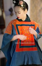 画像16: 彝族・雲南省瀘西イ族（Lu xi YI  ）刺繍・藍染木綿　貫頭衣（刺繍アンティーク） (16)