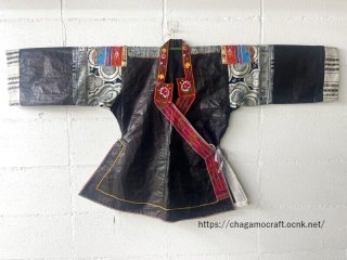 し*る様 中国　雲南省　アンティーク　ミャオ族　龍の刺繍の羽織り　聖林公司　ハロ 苗族の刺繍