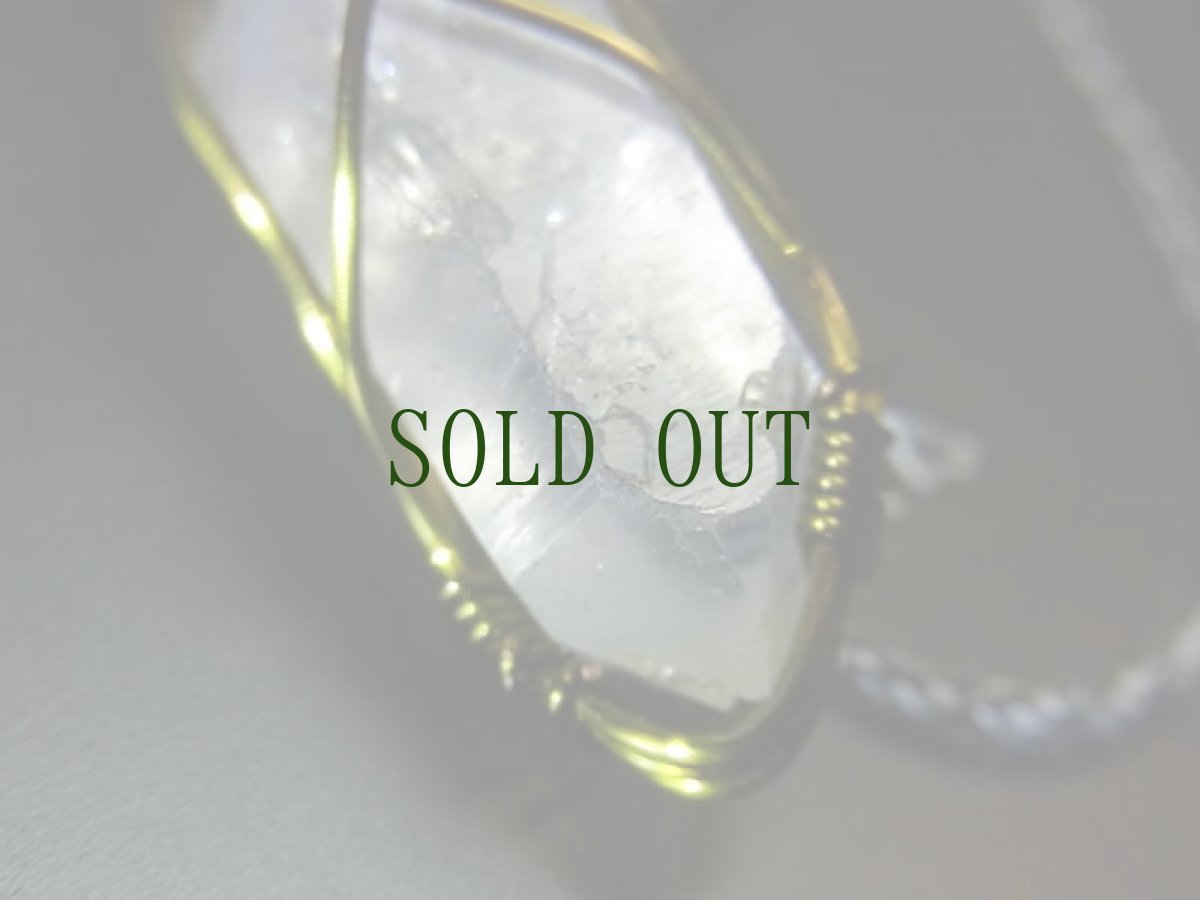 画像3: レムリアンシードのポイントクリスタル（水晶・虹入り）とサードオニキス（天眼石）、吉祥紐の首飾り (3)