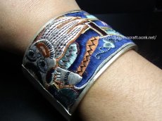 画像6: 貴州省ミャオ族の刺繍古裂バングル(苗銀)　Old embroidery Miao silver bangle　 (6)