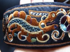 画像10: ミャオ族の刺繍古裂・カチューシャ（Old embroidered remake hair ornament from Miao tribe）送料無料 (10)