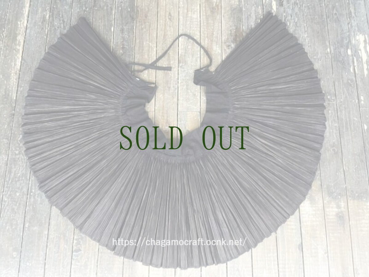 画像5: 侗族・リャンブー（亮布・Liang Bu）木綿藍染め光沢加工・プリーツ巻スカート（ビンテージ）トン族 (5)