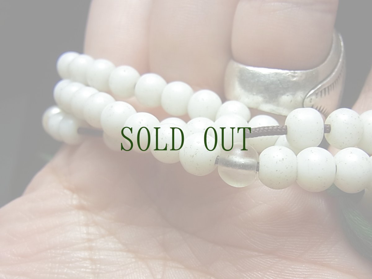 画像9: チベット白瑠璃の御数珠　(old tibetan sandalwood mala )　数珠カウンター・天珠・アンティーク (9)