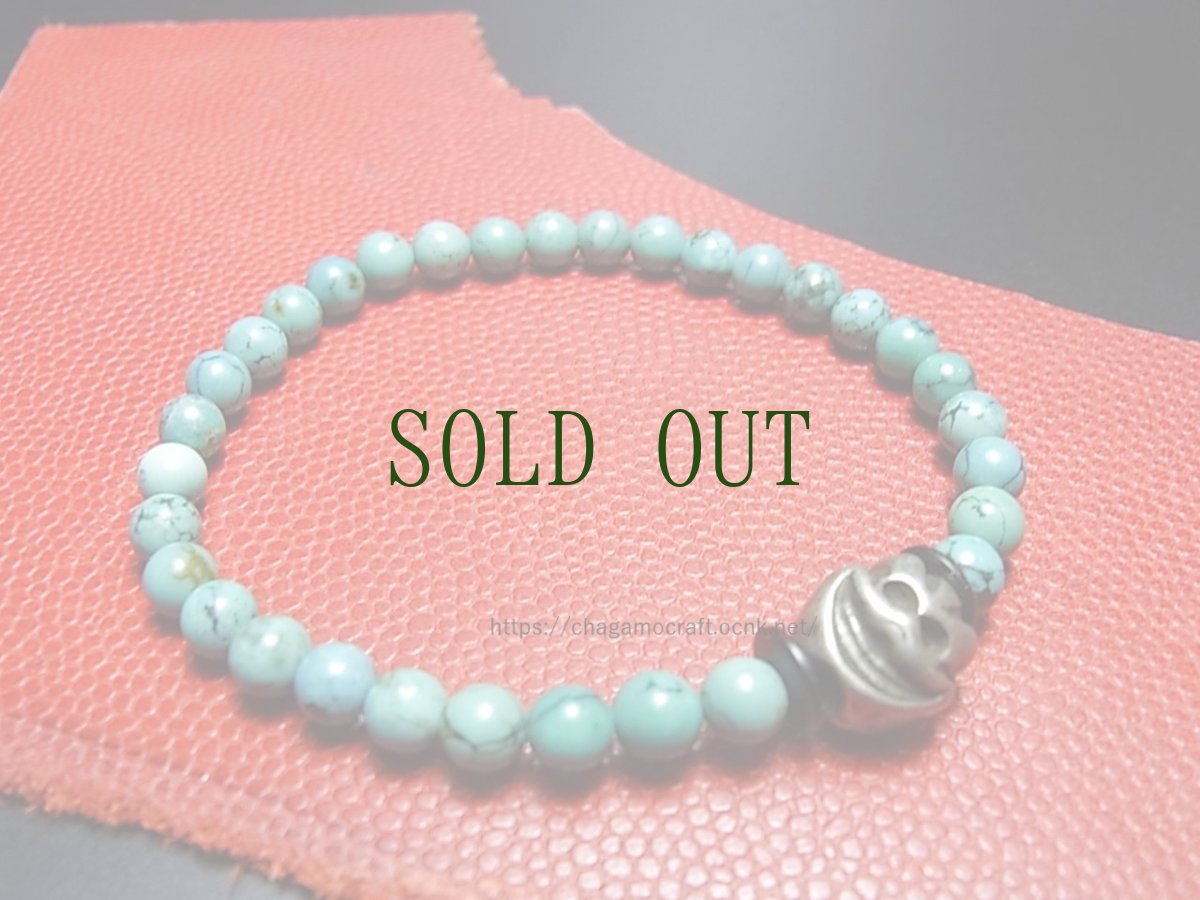 画像2: チベタン・アンティークターコイズとルンゴ玉のブレスレット Old TIbetan turquoise bracelet (2)