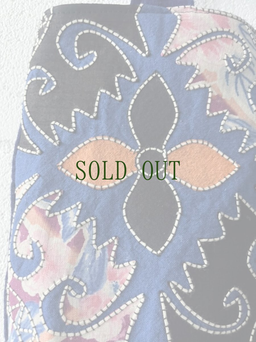 画像3: 貴州省・苗族（ミャオ）藍染・木綿・刺繍古布　トートバッグ (3)