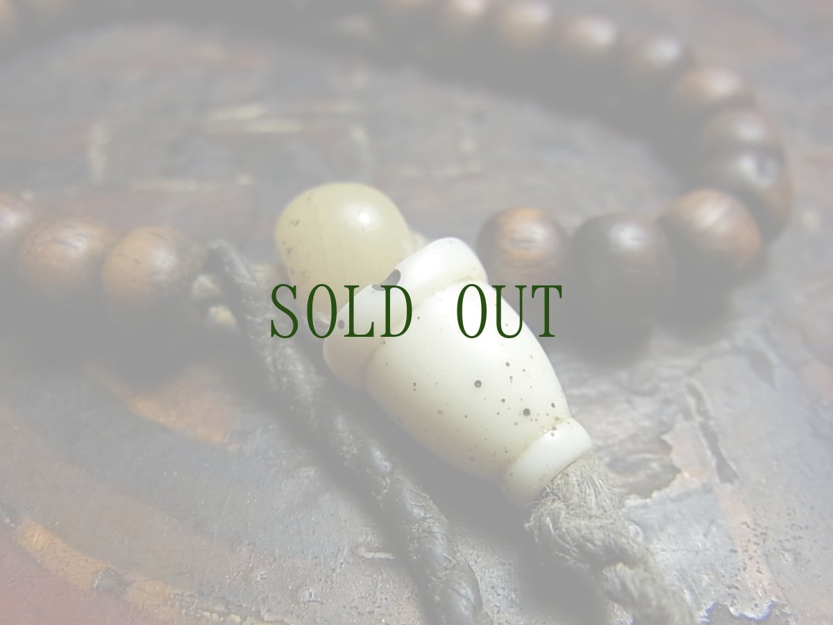 画像3: チベット木珠の御数珠　(old tibetan sandalwood mala )　スンドゥ付・アンティーク (3)