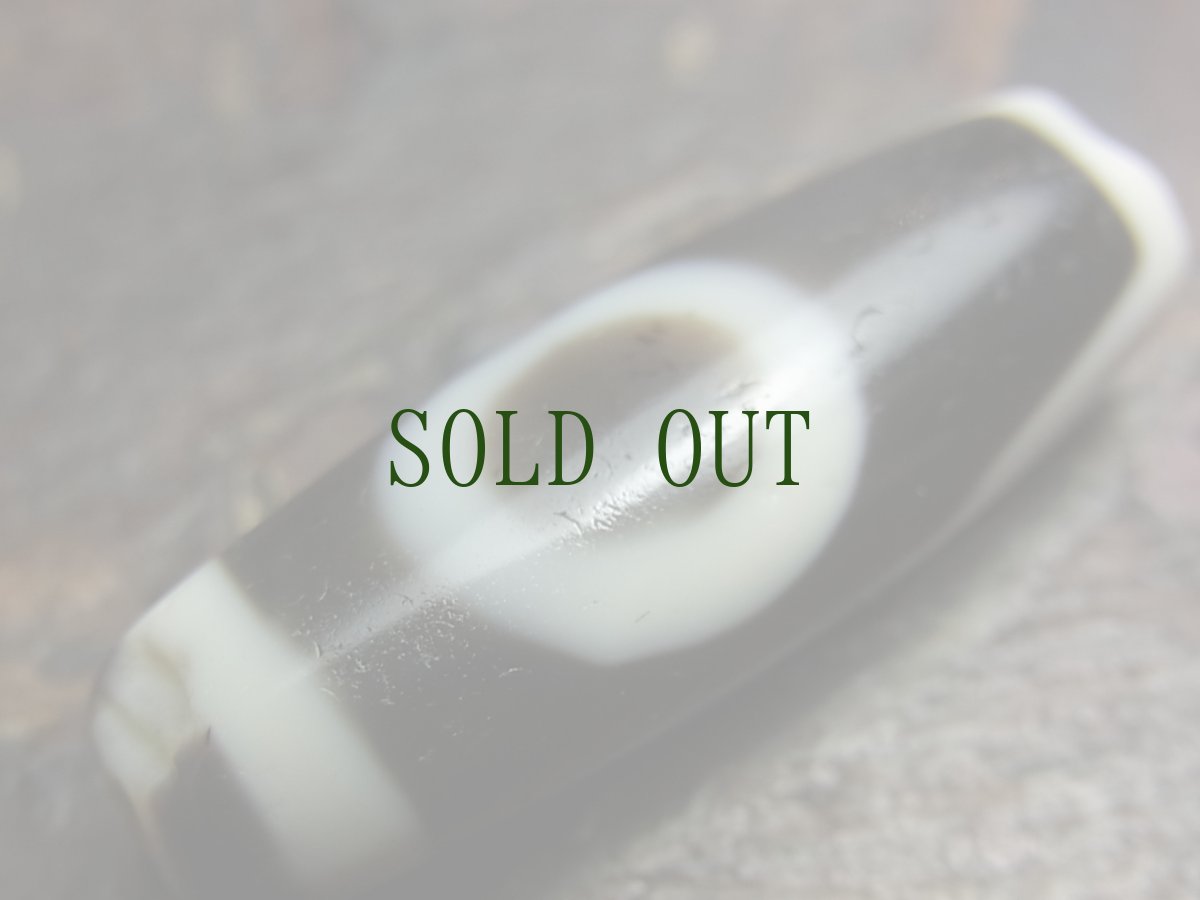 画像6: ジービーズ　(ドルジェ１アイ・dzi  mig chig pa with Dorje)　特殊山形一眼天珠（特殊金剛一眼） (6)