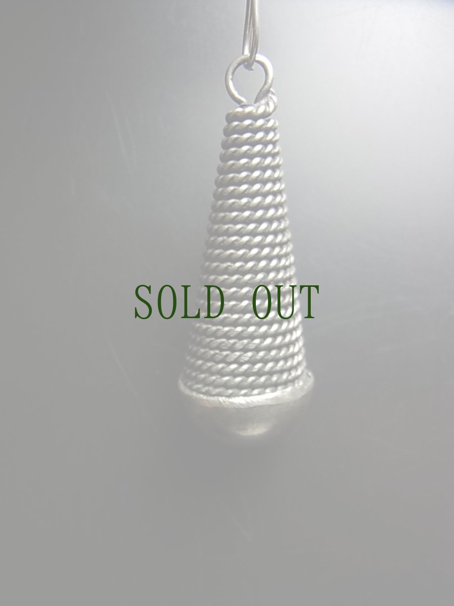 画像4: 貴州苗族（ミャオ族）の苗銀製トライバルピアス　　  (4)