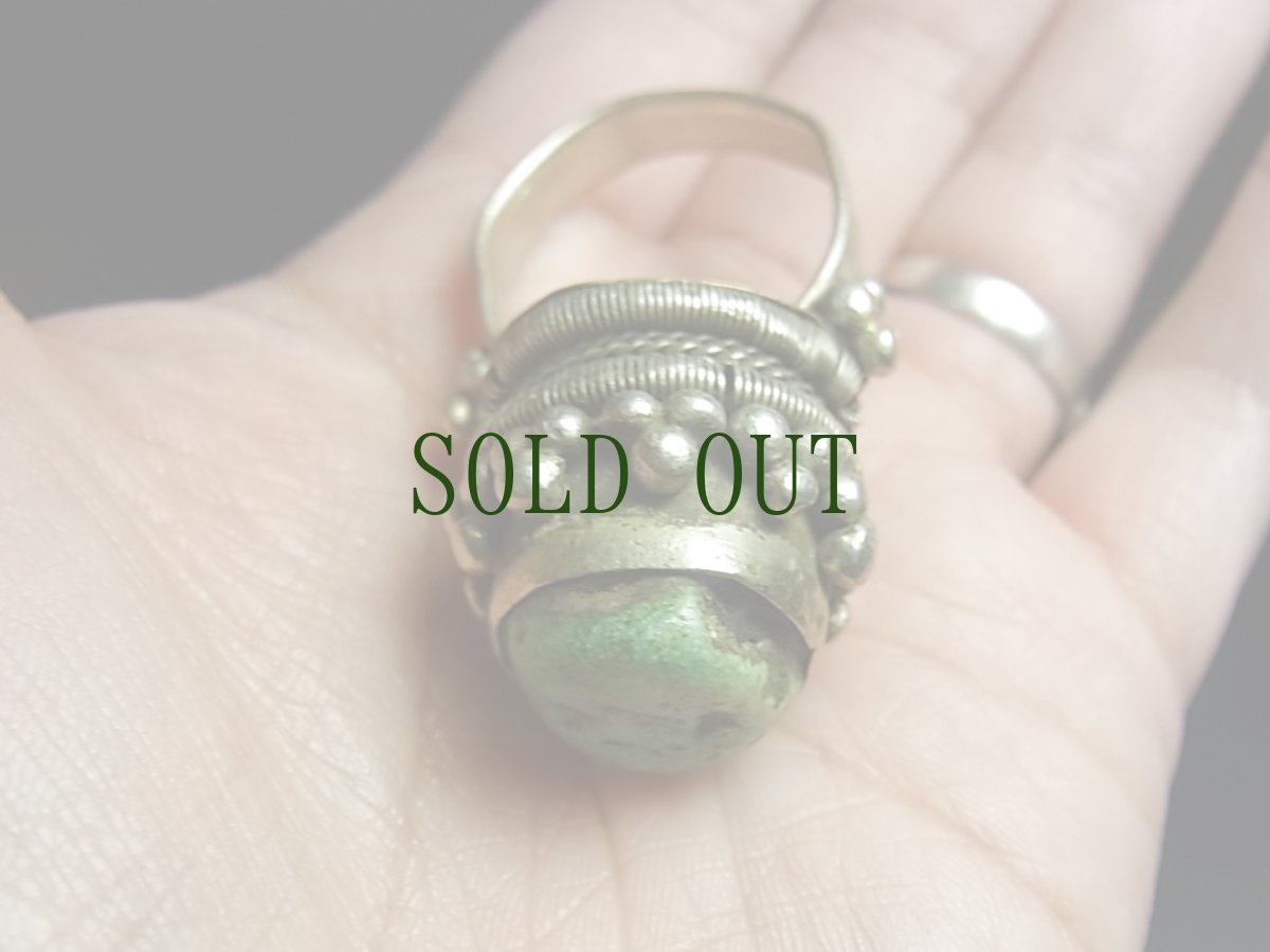 画像8: アンティーク・チベタンターコイズの銀製リング（及び髪飾り）Old Tibetan  silver ring with turquoise (8)