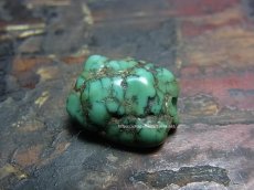 画像2: チベタン・アンティークターコイズ(yu)　（Old tibetan  turquoise） (2)