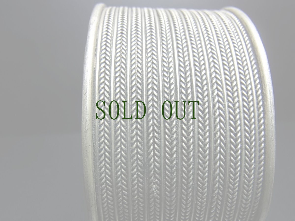 画像3: 貴州ミャオ族のシルバーバングル(ミャオ銀)　 約34mm (3)