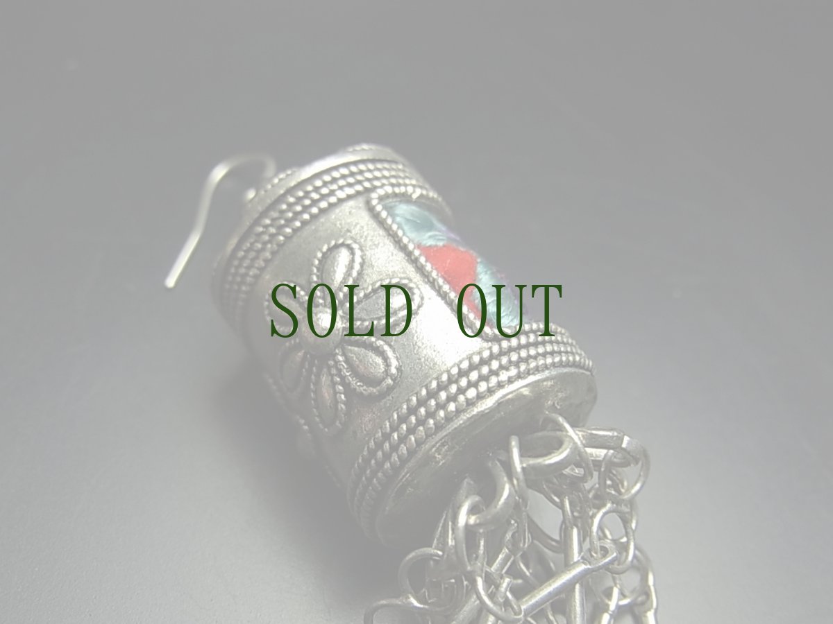 画像4: 貴州ミャオ族の苗銀製・刺繍古裂ピアス　 (4)