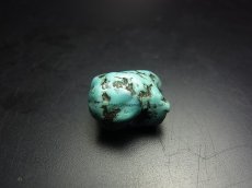 画像1: チベタン・アンティークターコイズ(yu)　（Old tibetan  turquoise） (1)