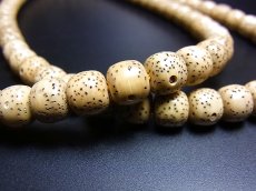 画像6: チベット　星月菩提樹とシャンカの親玉の108念珠　( TIbetan star&moon bodhi seed mala )　 (6)