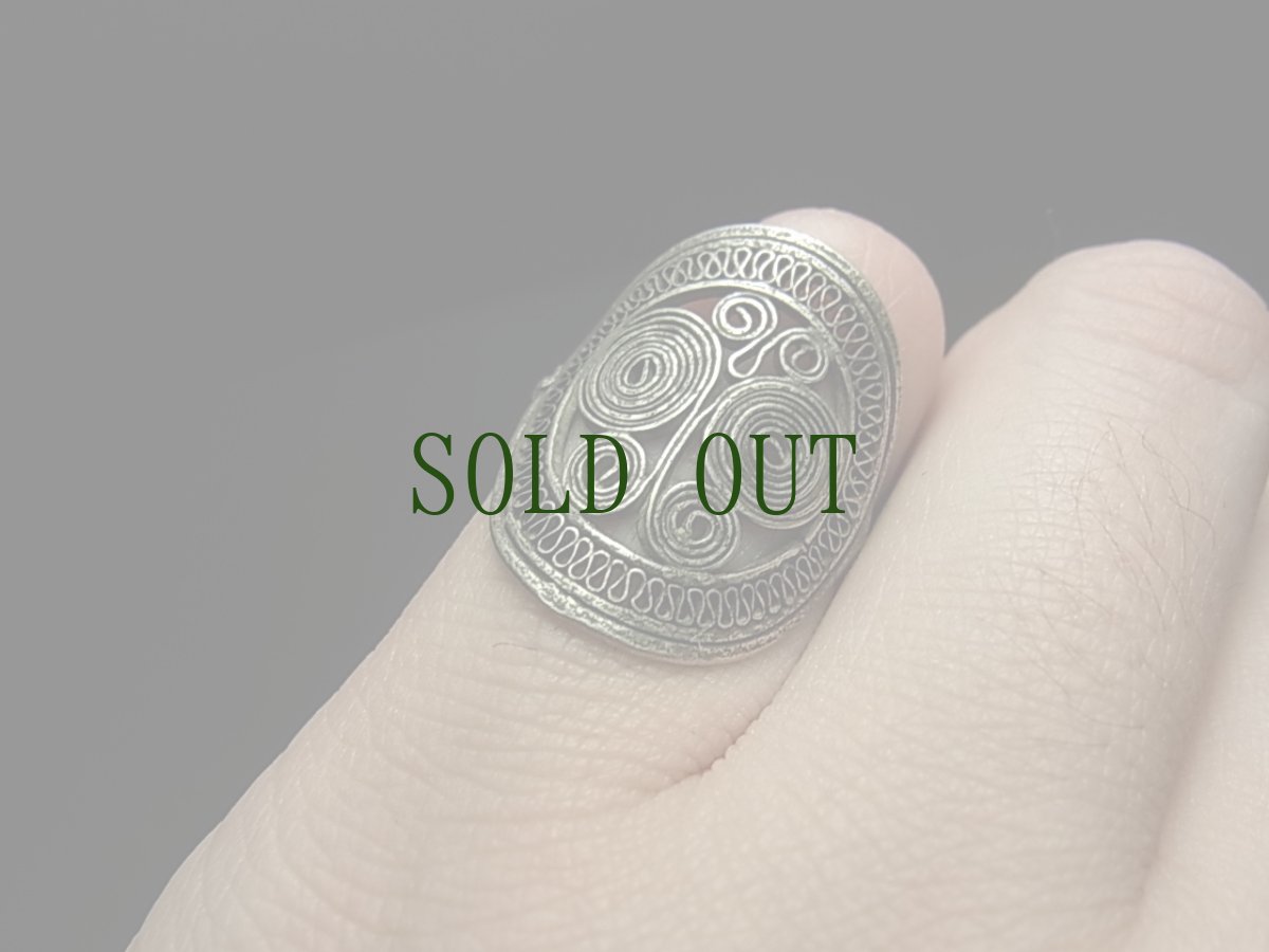 画像4: 貴州ミャオ族のシルバーリング(ミャオ銀)　トライバルデザイン 蝶々 (4)