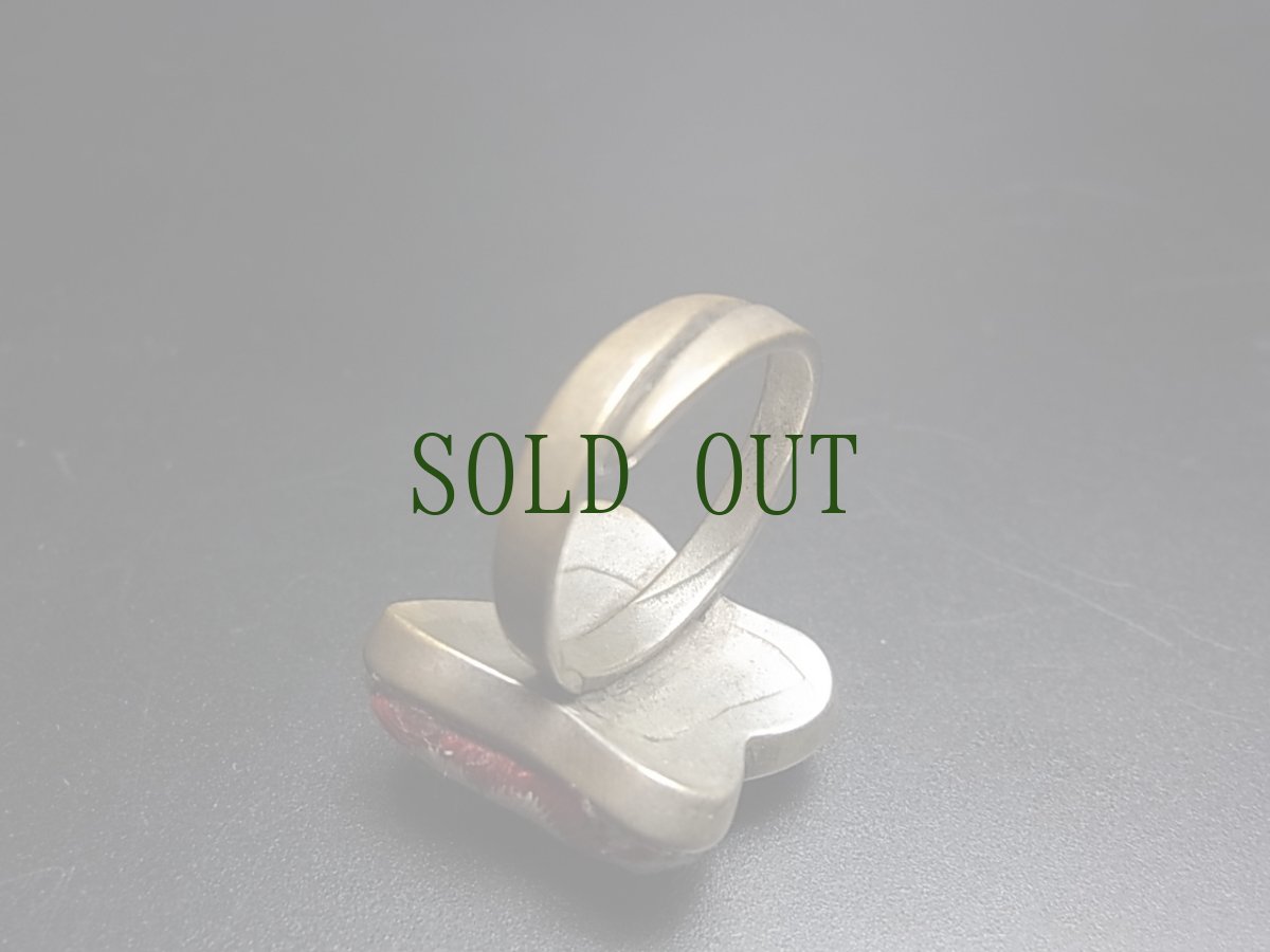 画像4: 貴州ミャオ族の刺繍古裂リング　（苗銀製）・蝶々 (4)